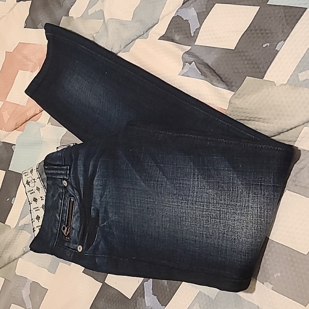 💥💥💥 HOT SALE Guess Skinny Jeans, Size 28, Color Blue